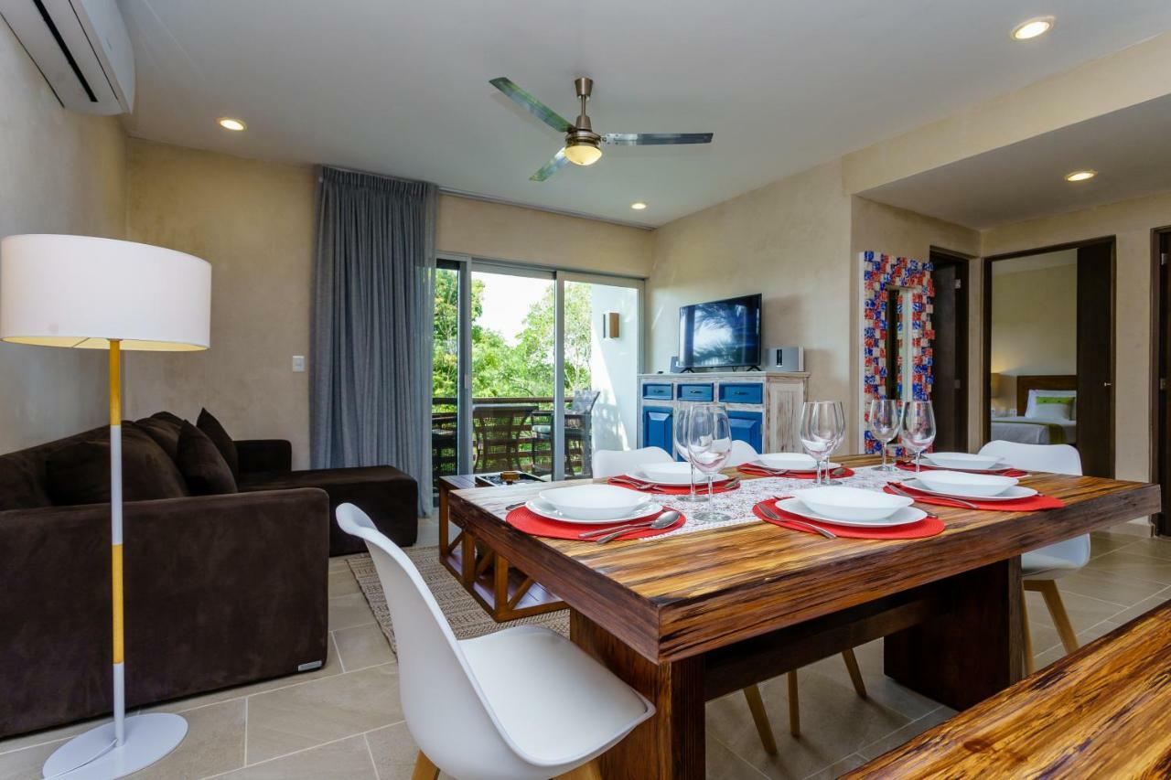 Charming Nature-Inspired Condos With Sultry Surroundings By Stella Rentals ตูลุม ภายนอก รูปภาพ