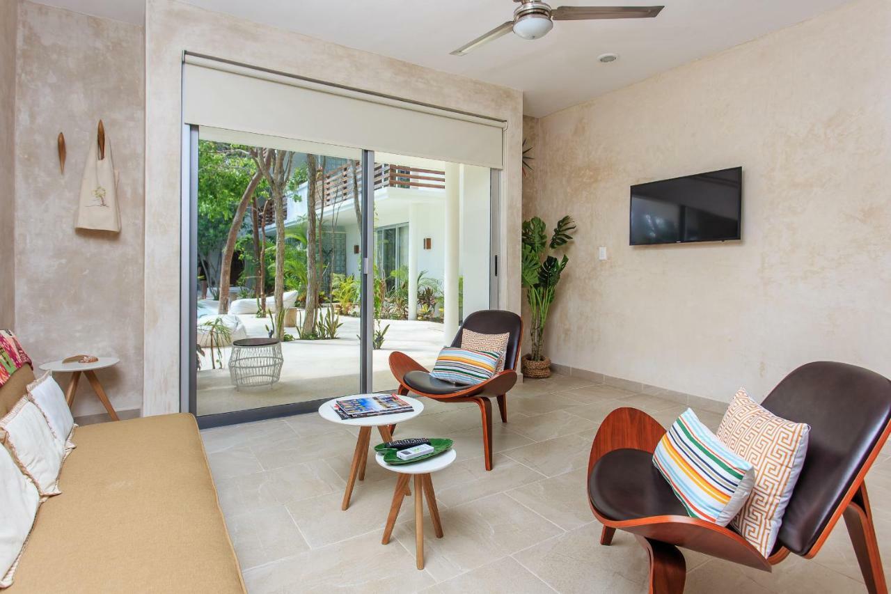 Charming Nature-Inspired Condos With Sultry Surroundings By Stella Rentals ตูลุม ภายนอก รูปภาพ