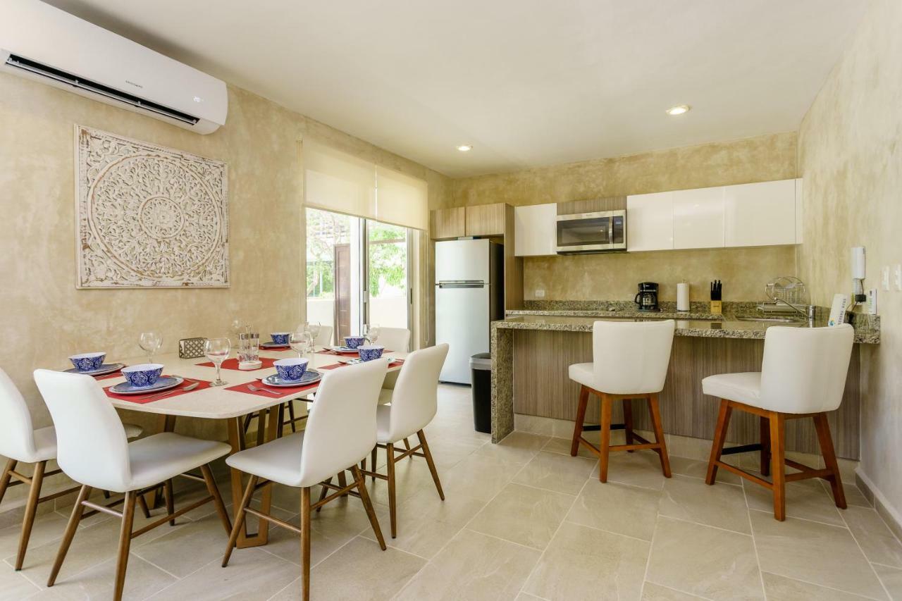Charming Nature-Inspired Condos With Sultry Surroundings By Stella Rentals ตูลุม ภายนอก รูปภาพ